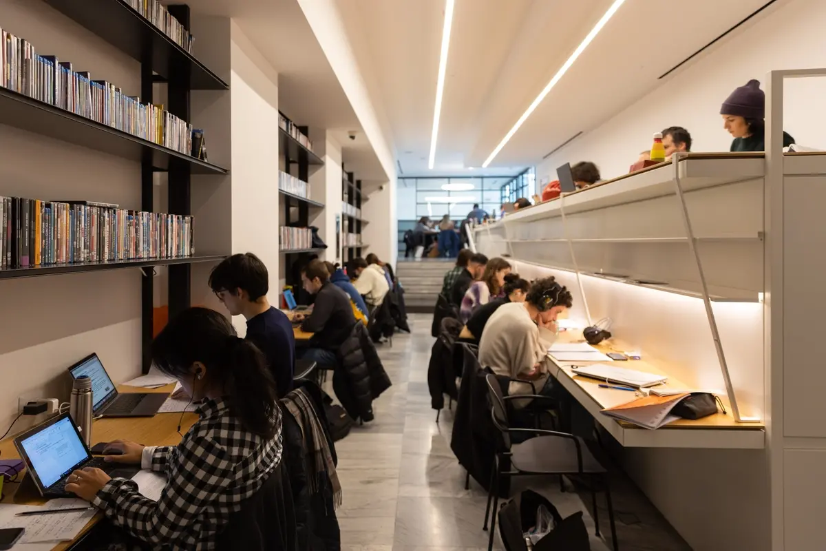 Aula Studio Cinema Troisi